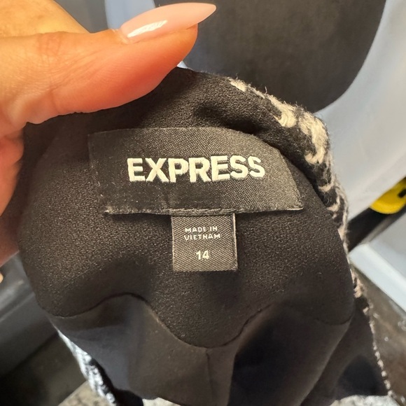 Express Black White Gray Tweed Jacket Blazer Button Jacquard Woven Wool Blend 14 - Picture 5 of 5